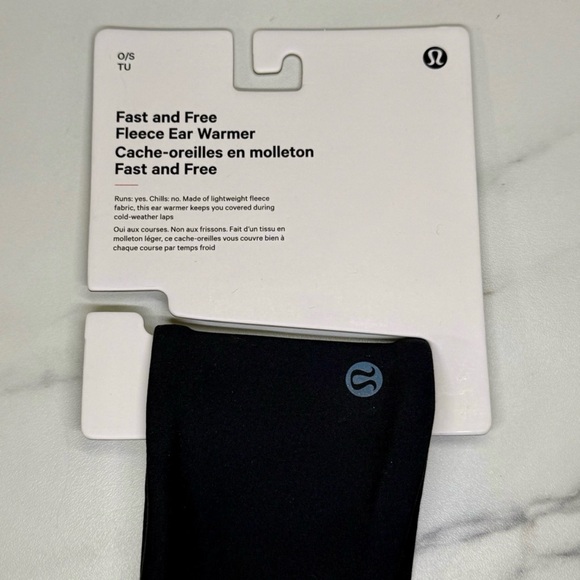 lululemon athletica Accessories - NWT Lululemon Fast and Free Fleece Ear Warmer in Black, O/S